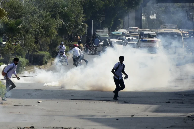 Students protest over alleged assault by Green Bus staff