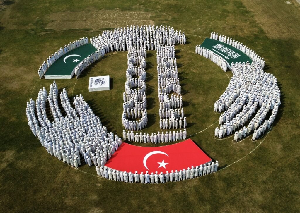 Human formation of Pakistan-Saudi-Türkiye alliance organized in Jhang