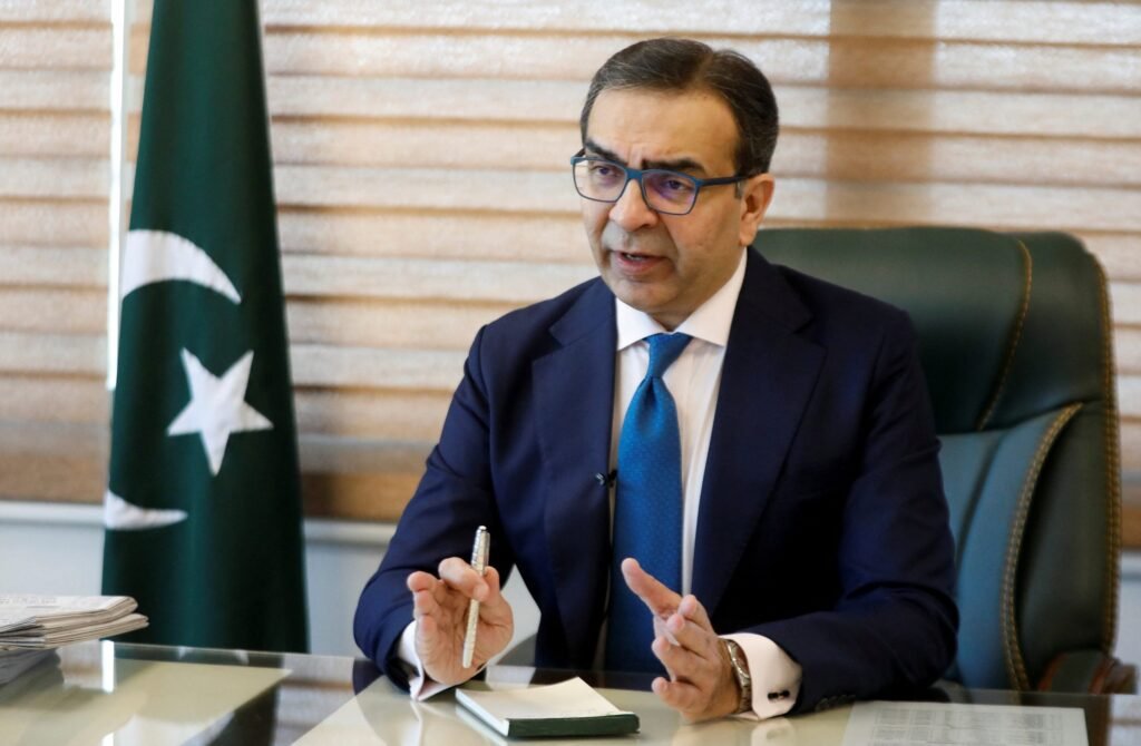 Govt plans to privatise three DISCOs in first quarter of 2027: Privatisation Adviser