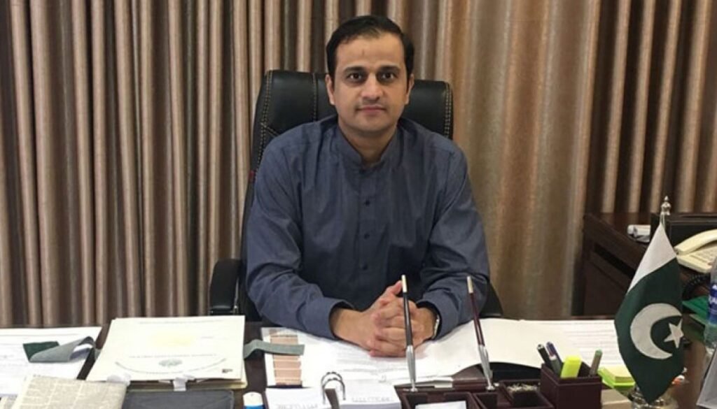 Mayor briefed on mega schemes, development projects underway across Karachi