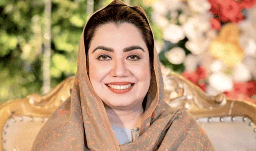 Information department gives briefing to Samar Haroon Bilour