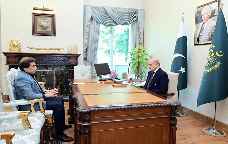 Minister for Railway Hanif Abbasi calls on Prime Minister Muhammad Shehbaz Sharif