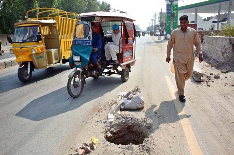 An uncovered PTCL manhole on Sargodha Road near Allied Chowk poses a safety hazard, requiring immediate attention from the concerned authorities.