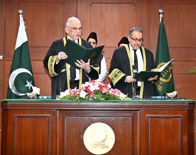 Justice Syed Hasan Azhar Rizvi taking oath as Acting Chief Justice of the Federal Constitutional Court of Pakistan at the Court premises