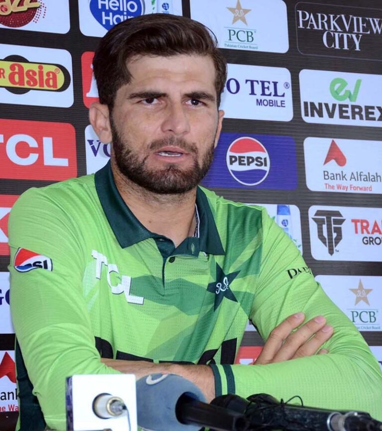 Pakistan, Sri Lanka lock horns in ODI tri-series final at Gaddafi stadium