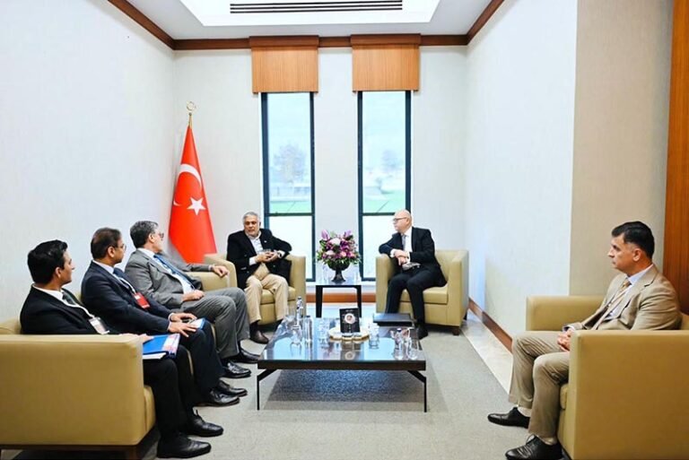 Deputy Prime Minister/Foreign Minister Senator Mohammad Ishaq Dar arriving in Istanbul, Türkiye, to participate in the R4 as well as the R4 + France, Germany, Italy and UK Ministerial Meeting