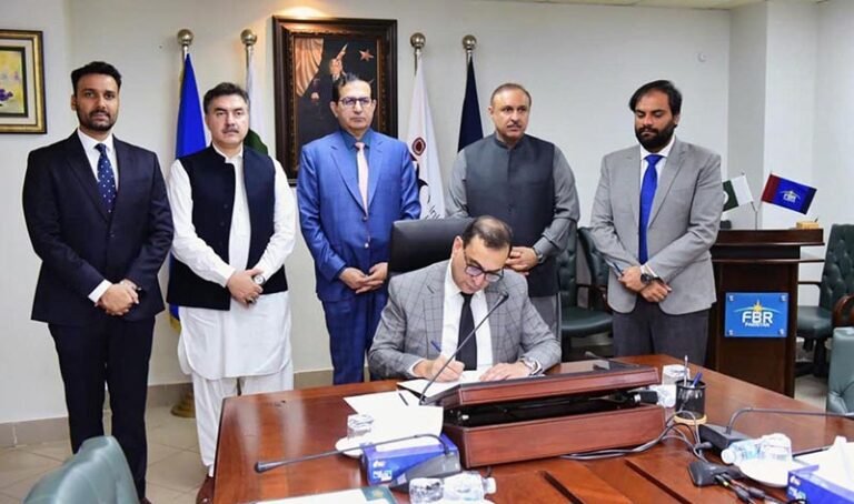 Syed Shakeel Shah, Member (C-Ops), Pakistan Customs, and Li Qingua, Deputy Head of Urumqi Customs and Director of Tashkurgan Customs, Sign Green Channel Agreement for Sost-Khunjerab Border between Pakistan and China, ceremony held online at FBR.