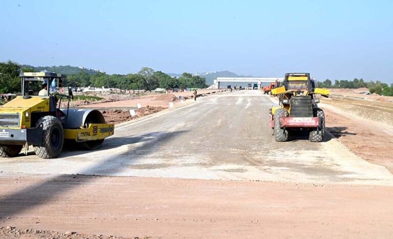 District admin launches major anti-encroachment drive along Ring Road