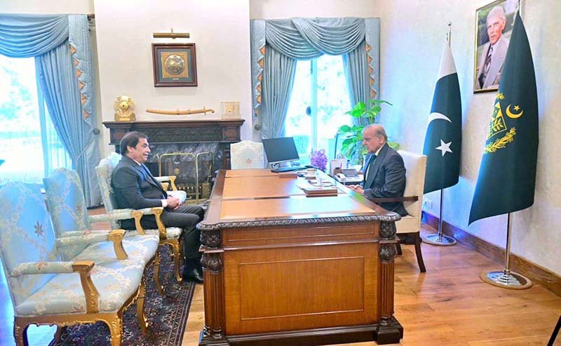 Federal Minister for Railways Muhammad Hanif Abbasi called on Prime Minister Muhammad Shehbaz Sharif.