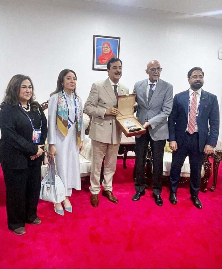 Hon. Mussa Azzan Zungu, Speaker of the National Assembly of Tanzania presenting a souvenir to Chairman Senate of Pakistan Syed Yousaf Raza Gilani on the sidelines of the 153rd Assembly of the Inter-Parliamentary Union in Arusha
