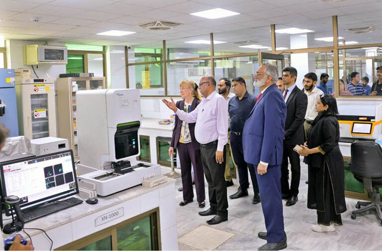 German Ambassador to Pakistan Ina Lepel visiting Madinah Teaching Hospital