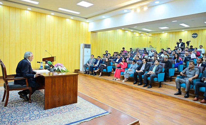 Deputy Prime Minister/Foreign Minister Senator Muhammad Ishaq Dar giving a briefing on Pakistan's engagements during the 81st Session of the United Nations General Assembly (UNGA), held in New York from 21 to 25 September 2026