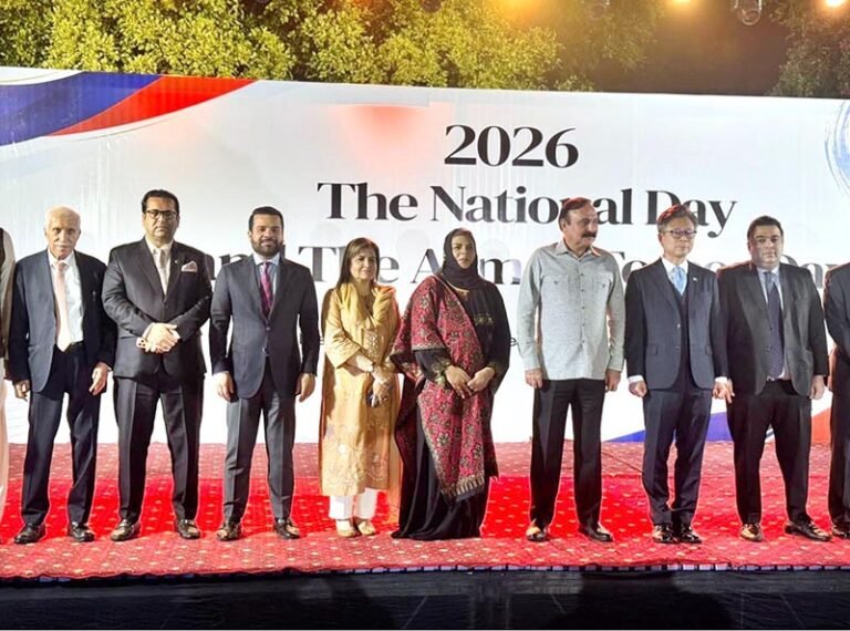 Minister of State for Law and Justice Barrister Aqeel Malik joins Federal Minister for Parliamentary Affairs Dr. Tariq Fazal Chaudhry, Ambassador of the Republic of Korea, Han Sungho, and members of the diplomatic corps for a group photograph at the reception marking the National Day of the Republic of Korea and Armed Forces Day
