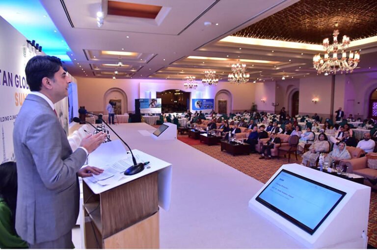 Minister of State for National Health Services, Regulations & Coordination, Dr. Mukhtar Ahmad Malik addressing the closing session Pakistan Global Mental Health Summit 2026