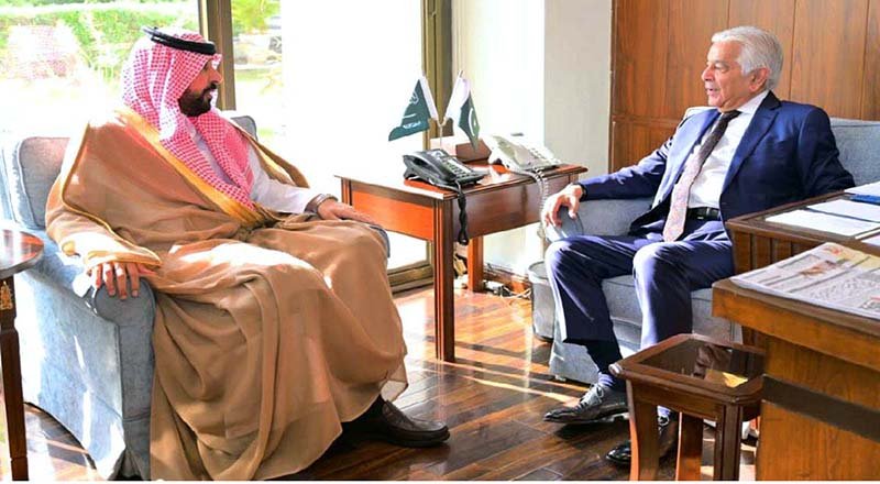 H.E. Dr. Rajeh Tami Albugamy, Ambassador of the Kingdom of Saudi Arabia called on Minister for Defence, Khawaja Muhammad Asif.