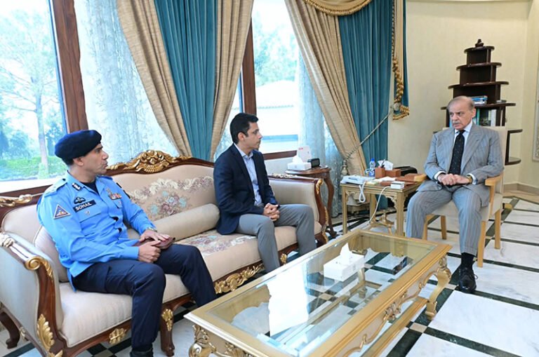 Prime Minister Muhammad Shehbaz Sharif directs IG Police Islamabad Captain (R) Muhammad Sohail Chaudhry and Chief Commissioner Islamabad Lt. (R) Sohail Ashraf to apprehend the man who committed fraud against Laiba ljaz, a student of International Islamic University who committed suicide.