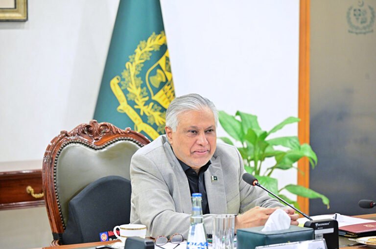 DPM attends SCO banquet