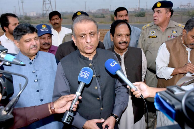 Federal Minister for Communications Abdul Aleem Khan is talking to media person during visiting M-4 Pindi Bhatti-Multan Motorway to review expansion work on it