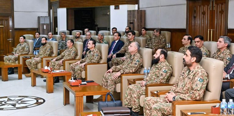 Field Marshal Syed Asim Munir, NI (M), HJ, Chief of Army Staff and Chief of Defence Forces (COAS & CDF), visited Corps Headquarters