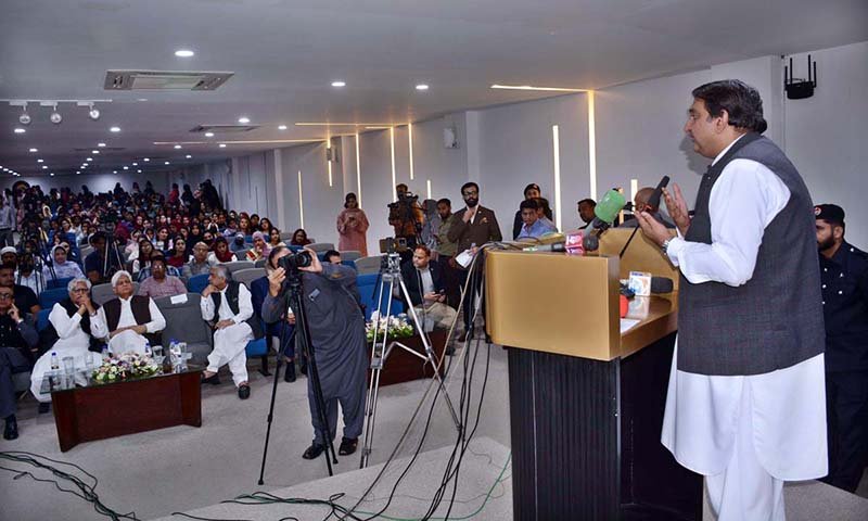 Speaker Punjab Assembly Malik Muhammad Ahmad Khan is addressing to seminar at The University of Faisalabad (TUF)