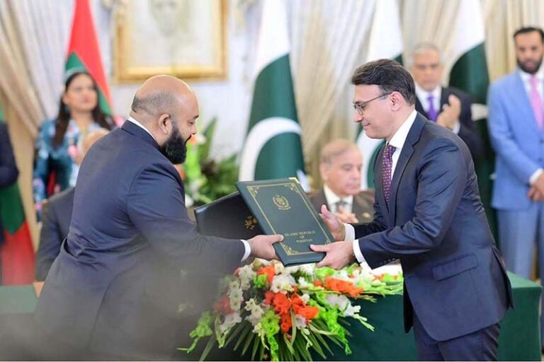 President of Maldives Dr. Mohamed Muizzu and Prime Minister of Pakistan Muhammad Shehbaz Sharif witnesses the exchange of MoUs between Pakistan and Maldives in various sectors at a ceremony in Prime Minister’s House