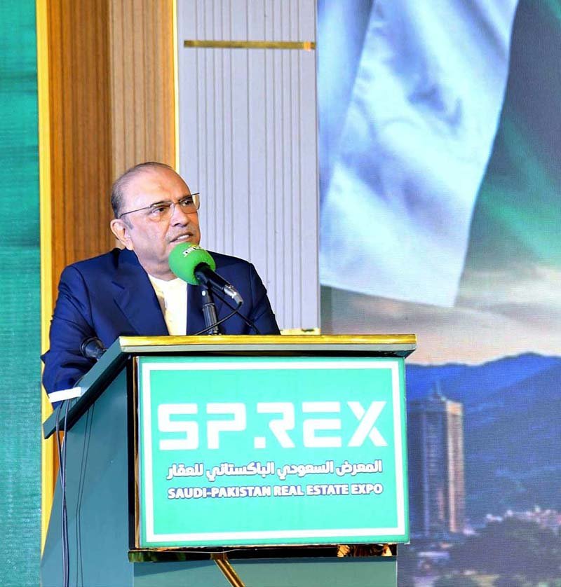 President Asif Ali Zardari addressing the gathering during his visit to the Saudi Pakistan Real Estate Expo (SPREX