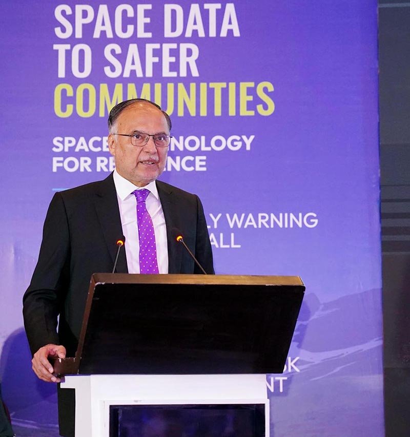 Federal Minister for Planning, Development and Special Initiatives, Professor Ahsan Iqbal addresses the “Space Data to Safer Communities: Space Technology for Resilience” event.