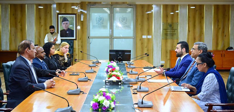 A delegation of the Human Rights Commission of the Maldives call on Minister of State for Law & Justice Barrister Aqeel Malik at the Ministry of Human Rights, to discuss bilateral cooperation in human rights. NCHR Chairperson Rabiya Javeri Agha and Secretary MoHR Abdul Khalique Shaikh are also present