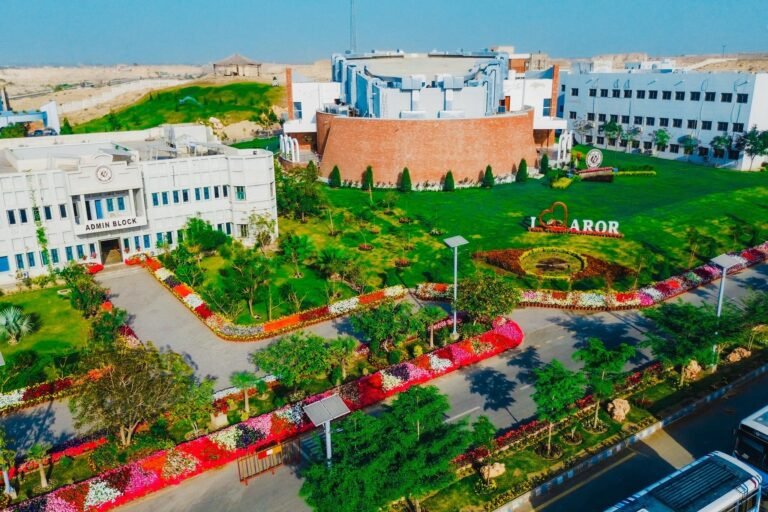 Aror University Sukkur reviews preparations for Sindh Vision Conference