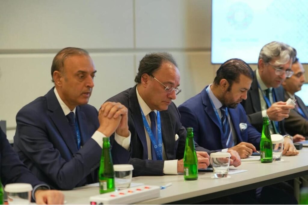 Finance minister participates in Barclay’s roundtable