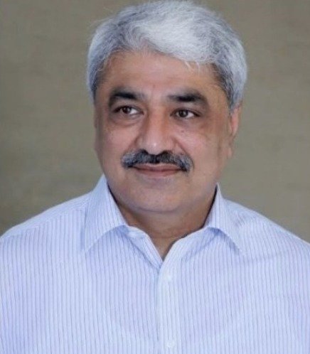 Punjab Health Minister reviews facilities at Sahiwal Cardiology Institute