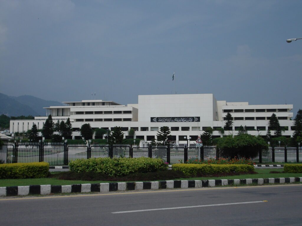 Parliament offers Fateha for Peshawar school roof collapse victims