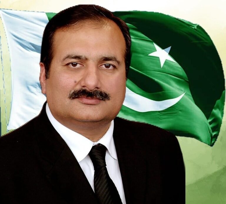Rana Mashhood condoles death of Farah Naz Akbar’s father-in-law