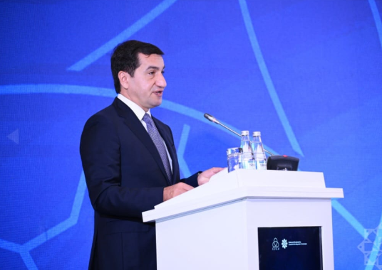 Baku hosts Media Forum on “Building Trust through Media in a Polarized World”