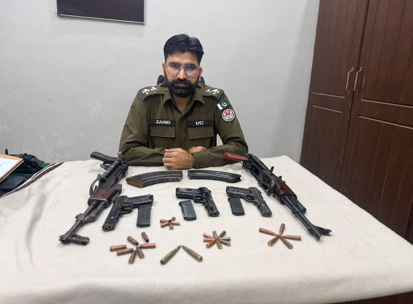 Six criminals arrested after firing on police team in Chaklala