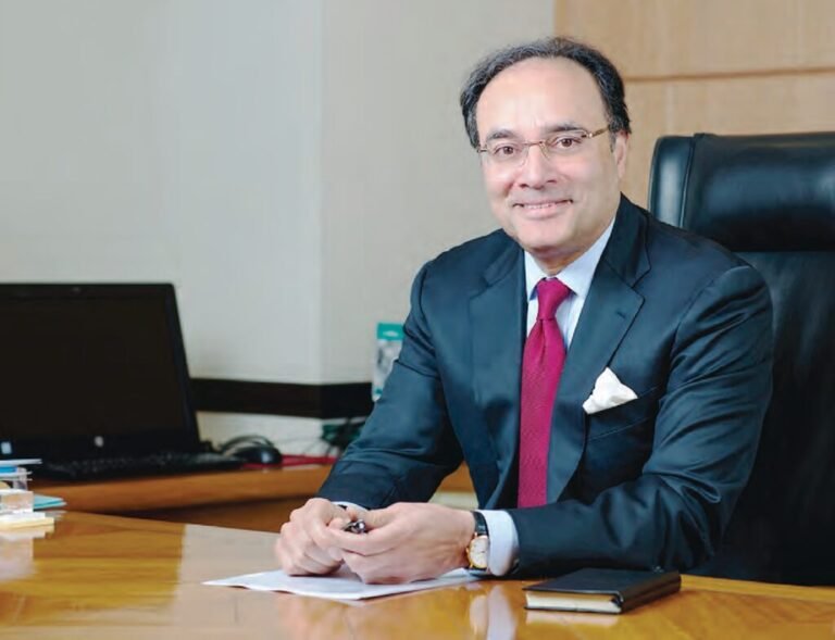 Finance Minister reviews proposed roadmap for gas sector restructuring, deregulation