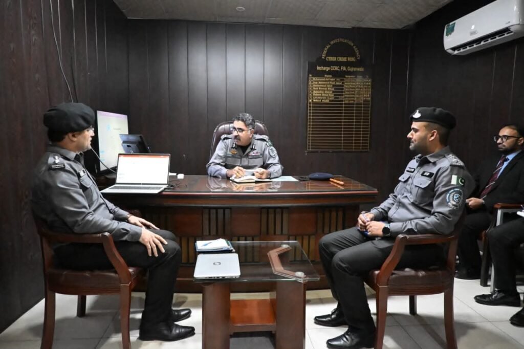 NCCIA DG reviews Gujranwala Circle performance, orders Quick Action on cyber crime complaints