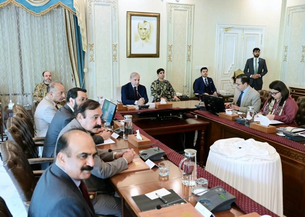 PM orders expansion of Aasaan Khidmat Centers across country