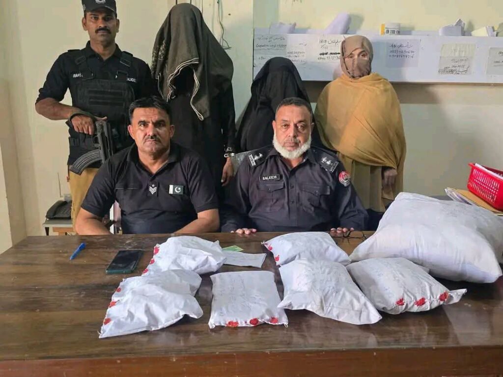 Dera police seize 3kg hashish, 1.6kg ice from bus passengers