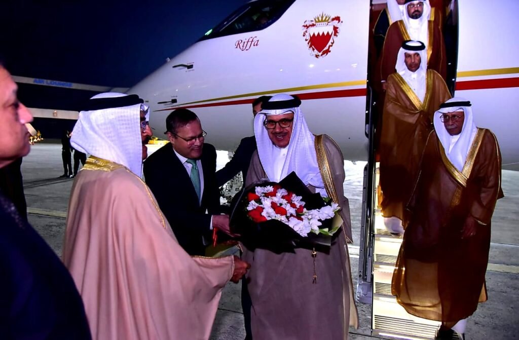 Bahrain FM Al Zayani arrives in Pakistan on two-day visit