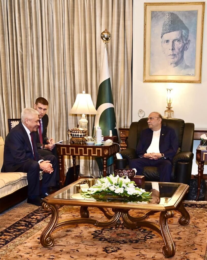 President for stronger Pakistan-Russia cooperation in trade, energy, connectivity & security