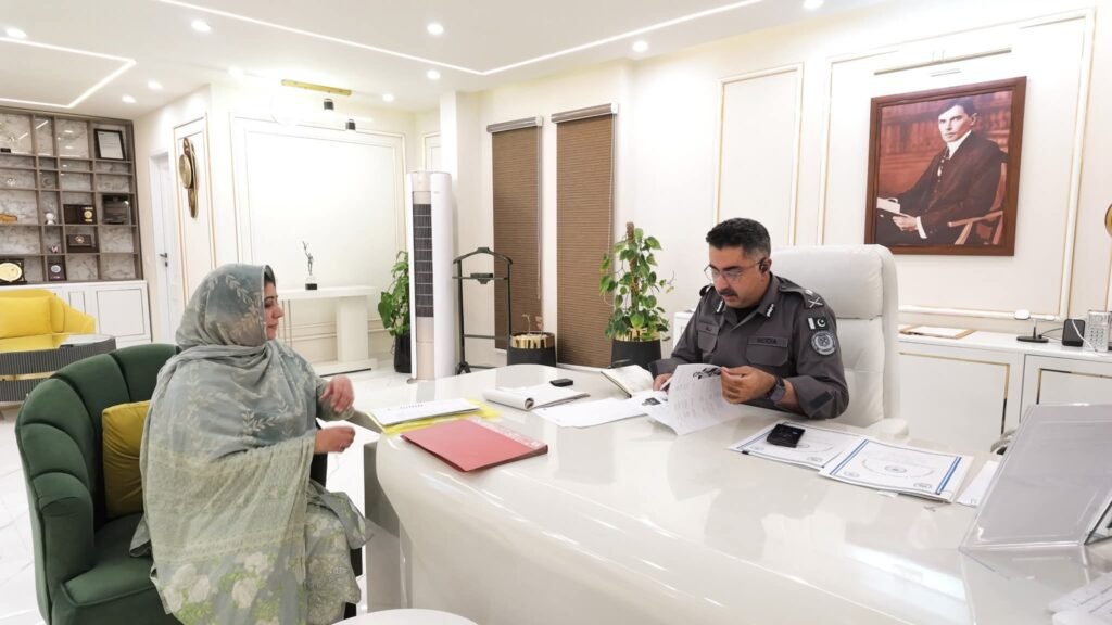 NCCIA DG Rizvi meets female stress counsellors, reviews support for cybercrime victims