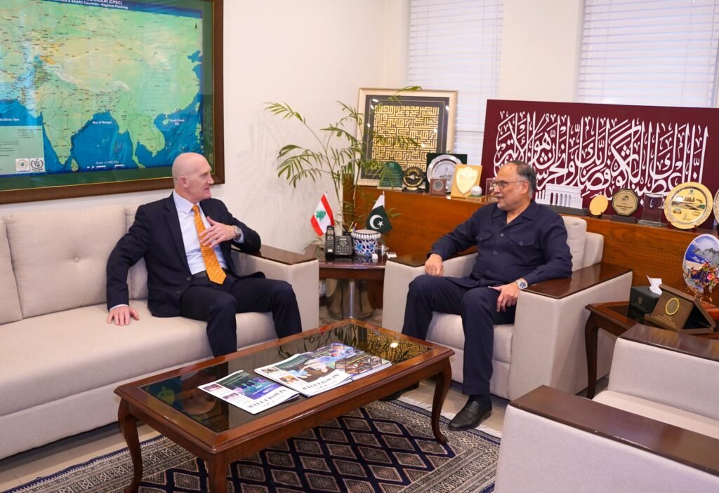 Pakistan, Lebanon to boost cooperation in trade, education, tourism