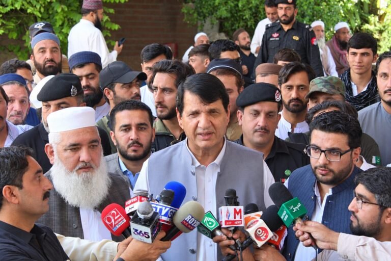 Muqam announces relief for Dir school collapse victims