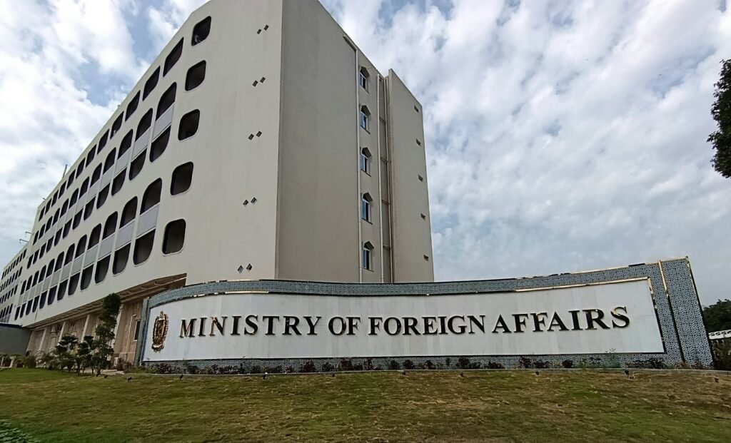 FMs of 18 Islamic states strongly condemn inauguration of Colombian embassy in Jerusalem