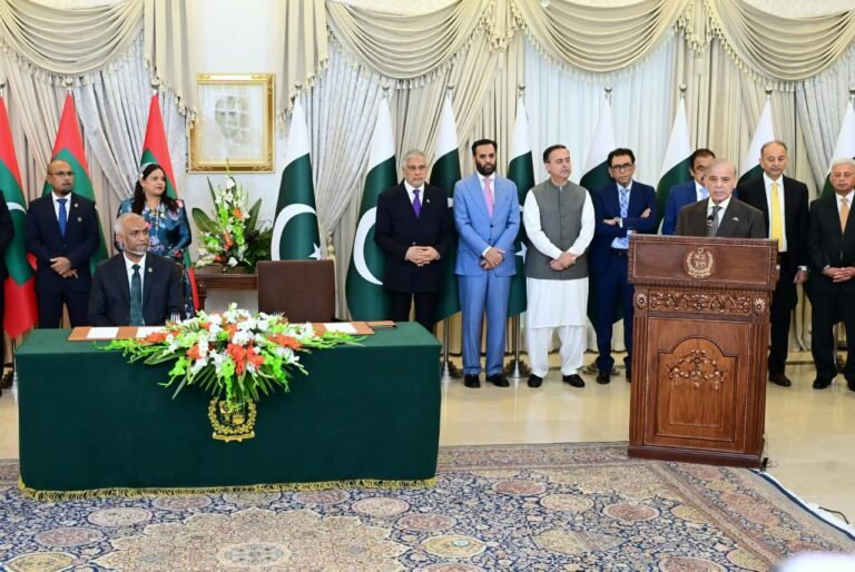 Pakistan, Maldives agree to raise bilateral trade to $200 million in two years