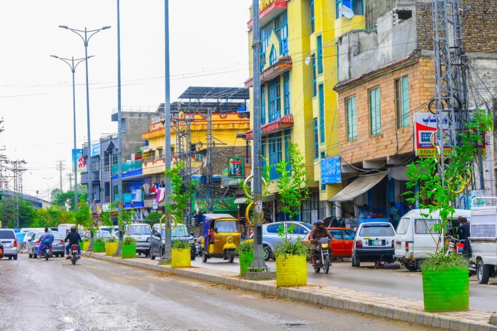 Horticulture agency completes plantation along Rahimabad green belts