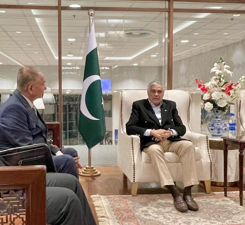 DPM Dar departs for Istanbul to participate in R4, R4+E3 ministerial meetings
