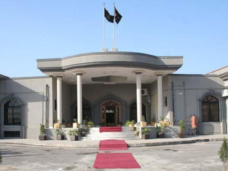 IHC fines lawyer Rs200,000 for filing frivolous petition, wasting court’s time