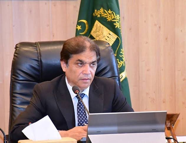 Abbasi lauds security forces for eliminating eight terrorists in DI Khan